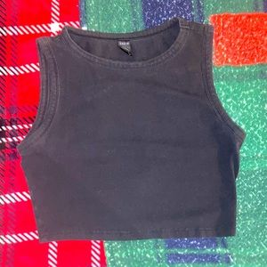 crop top from shien size M 36cm long 32cm wide